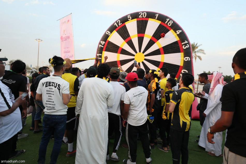 مسابقات وفعاليات ترفيهية لحضور نهائي الكأس