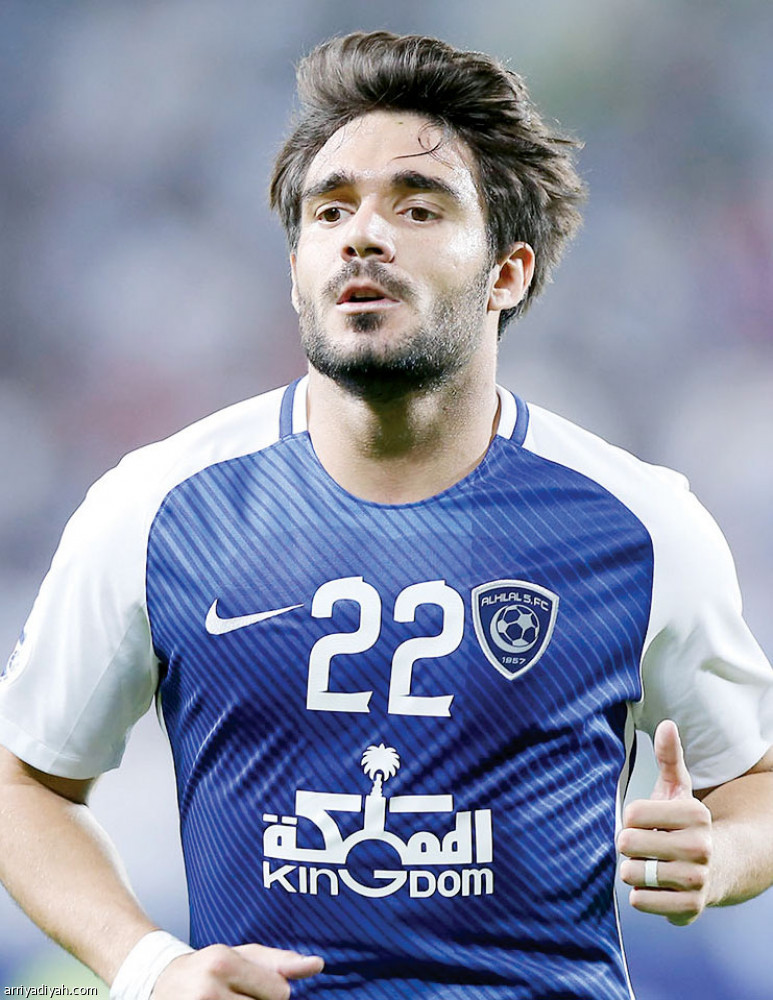 12 أجنبيا يحرجون الهلال