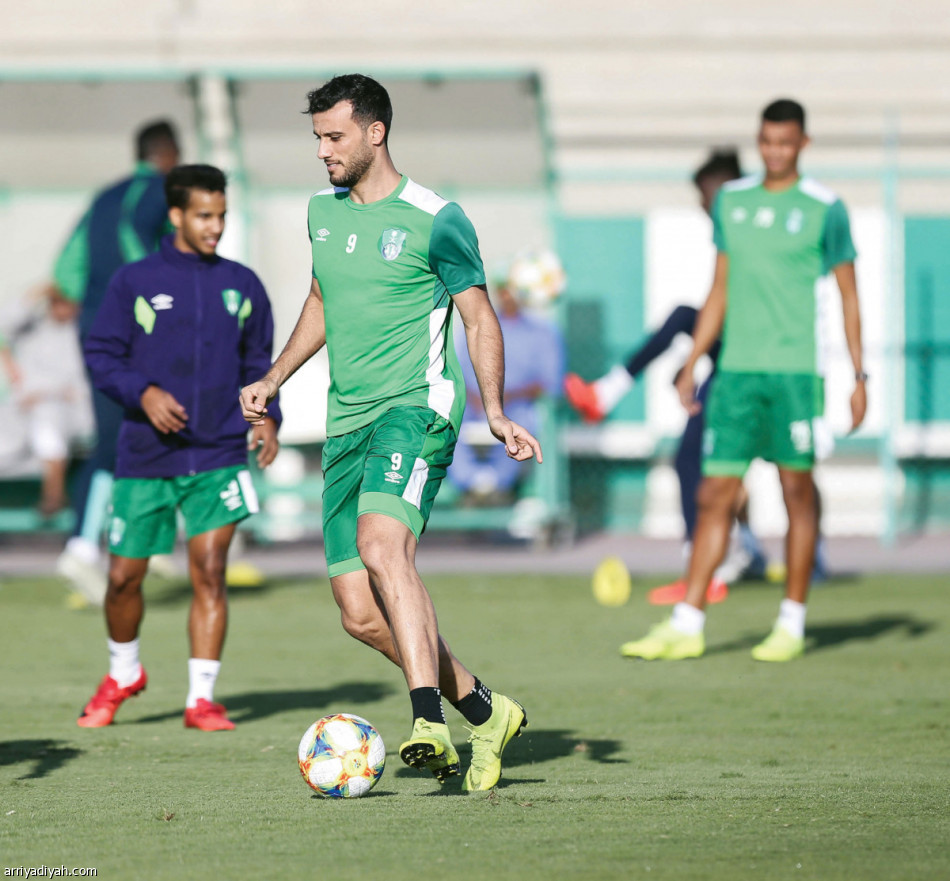 الأهلي 
يستعد باللمسة الواحدة