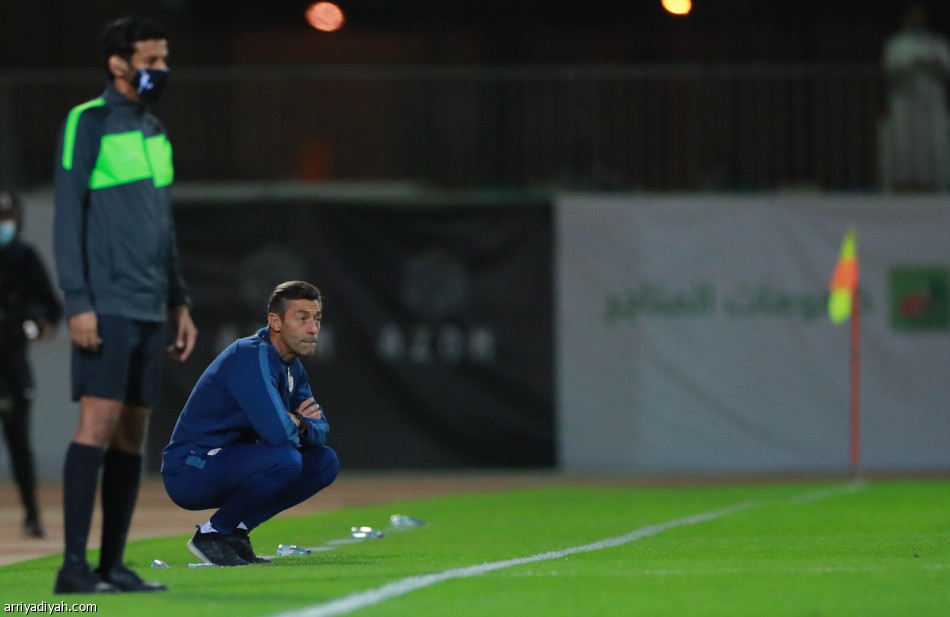 الشباب والاتحاد يعطلان بعضهما بالتعادل