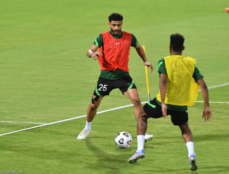 الشهراني يربك رينارد قبل الأوزبكي