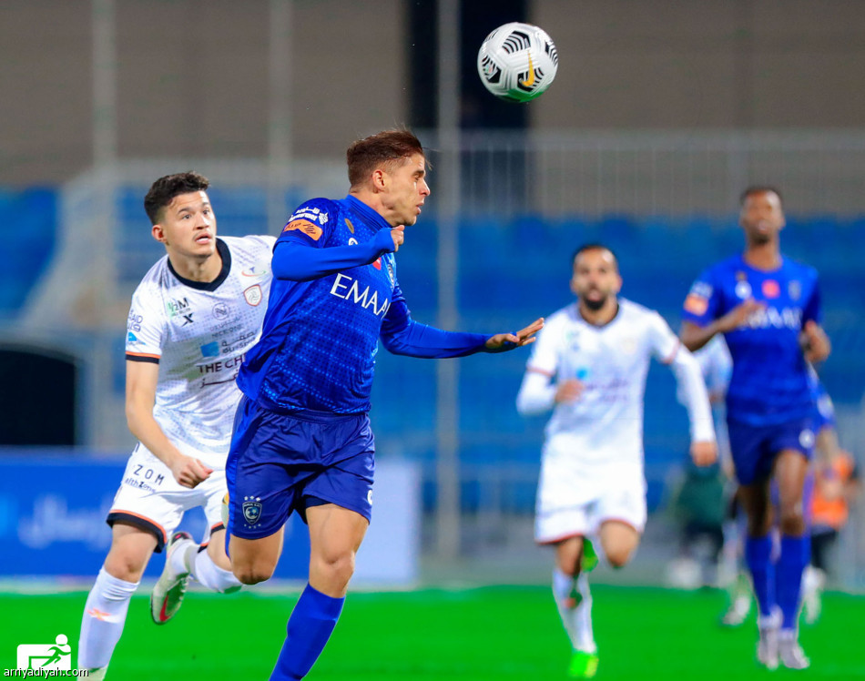 بعد الكلاسيكو.. الشهري ينقذ الهلال في الديربي