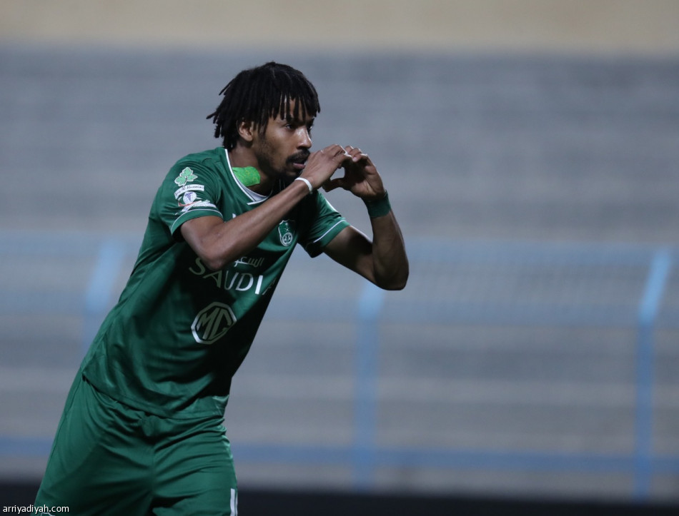 المؤشر يمنح الأهلي نقاط الباطن