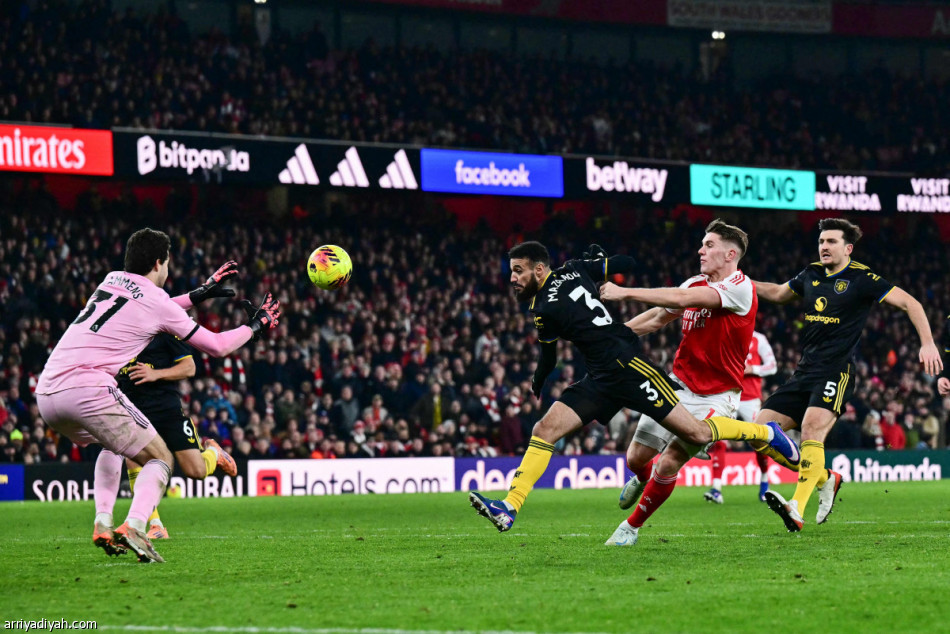 في سباق الألقاب الأربعة.. ضغط التوقعات يهدد أحلام «المدفعجية»