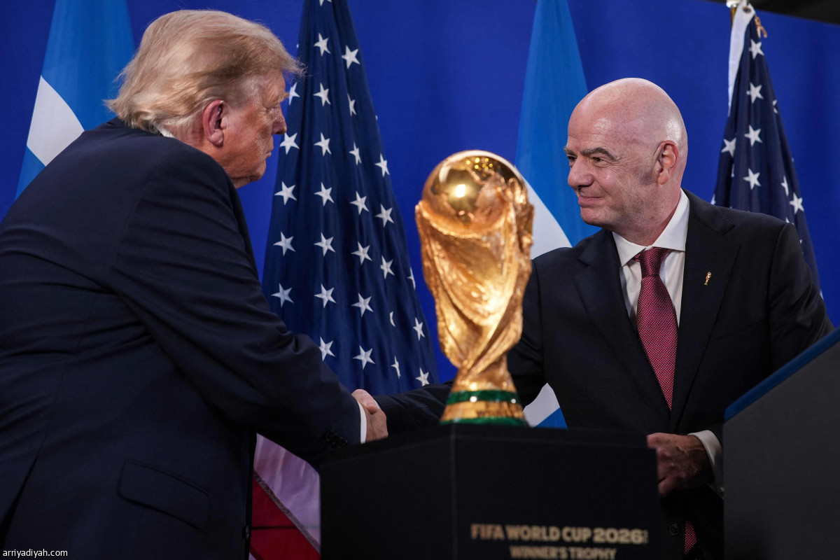 ترامب مع كأس العالم