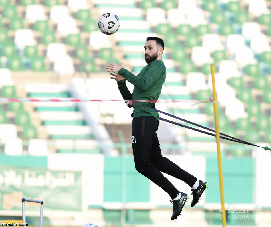 الأهلي يجهز السومة لموقعة الوحدة