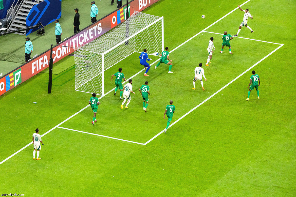 فوز.. صدارة.. وتأهل