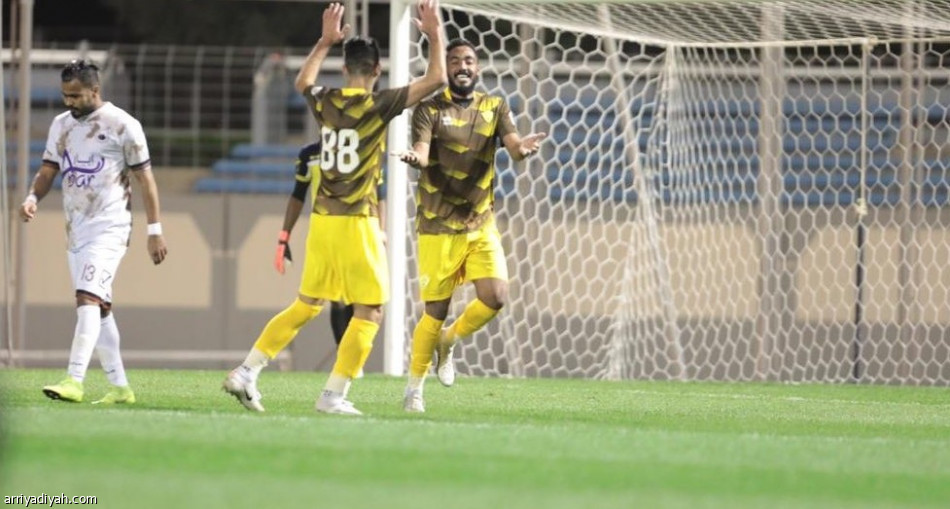 دوري الأولى: القادسية يسقط على أرضه.. وأحد يعود بنقاط الجبلين