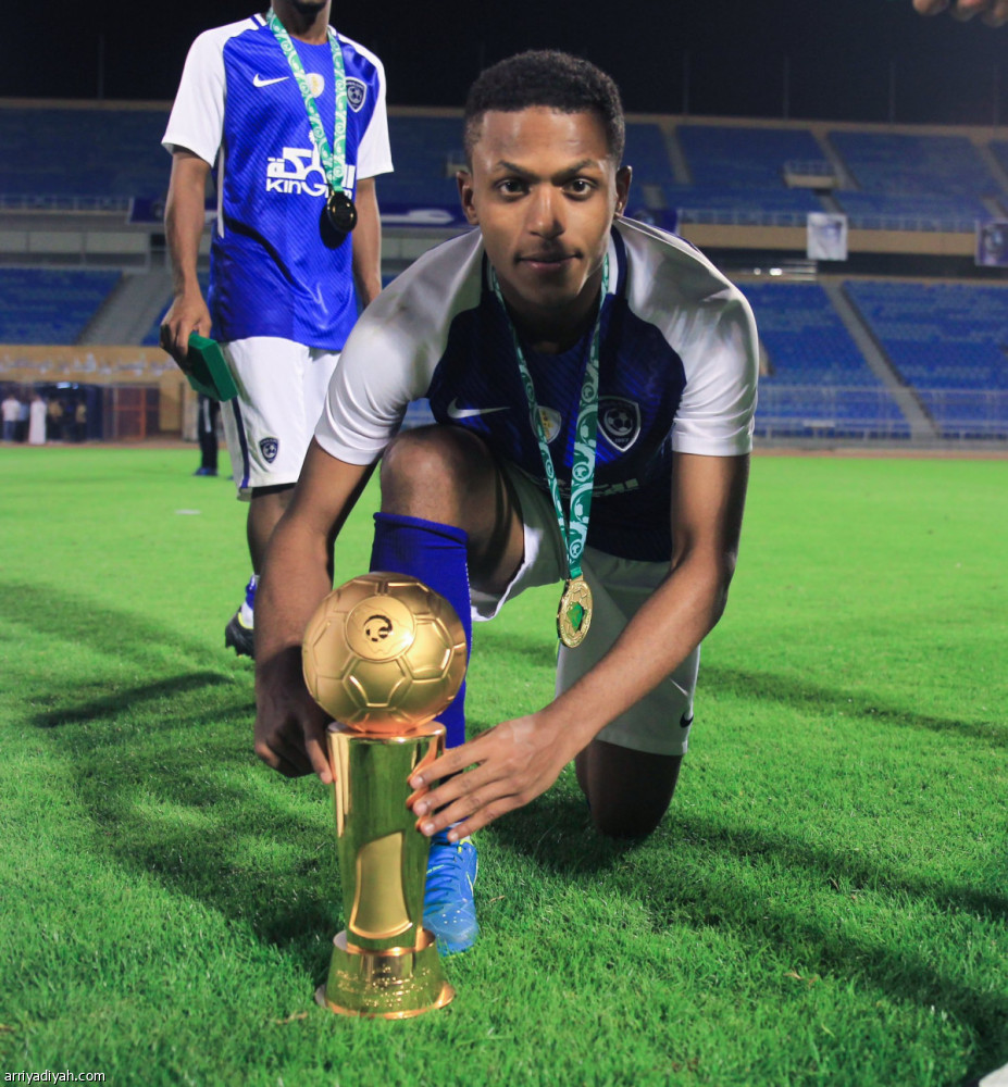 الهلال يخالص
العتيبي وشراحيلي